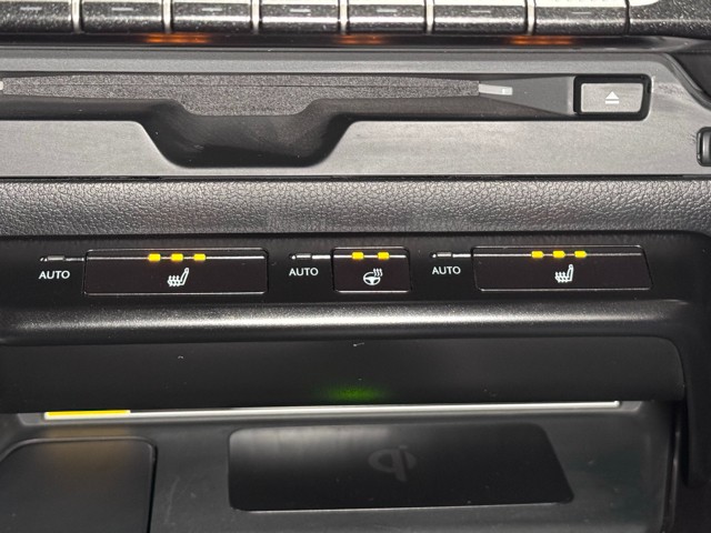 レクサス UX250h バージョンC