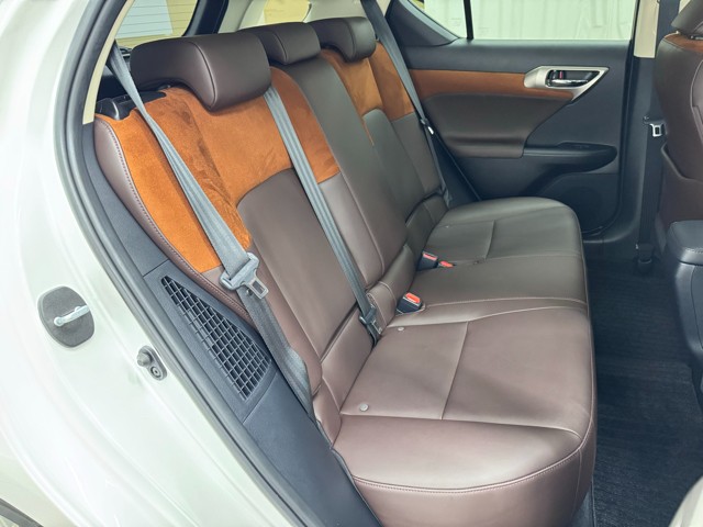 レクサス CT200h バージョンC