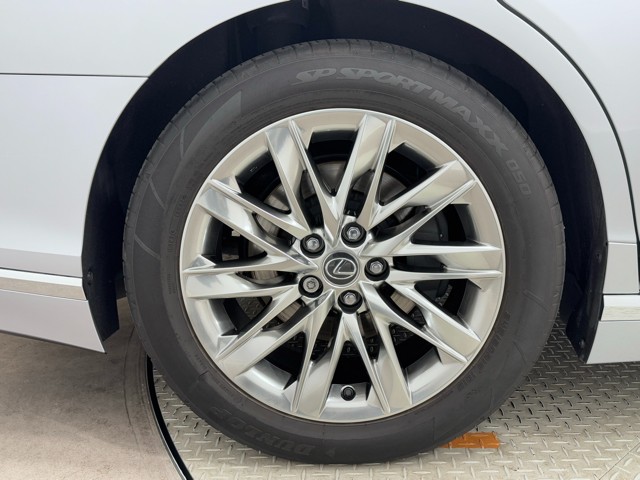 レクサス LS500h EXECTIVE AD