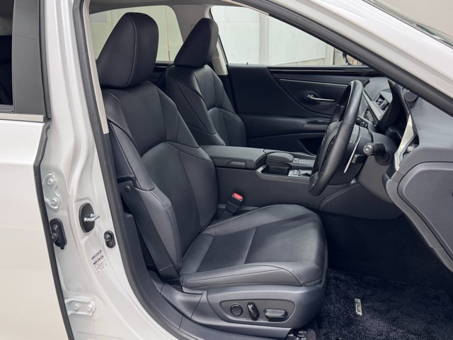 レクサス ES300h