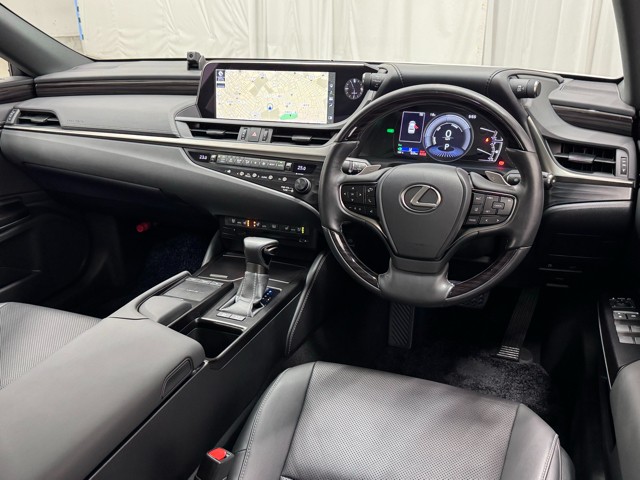 レクサス ES300h
