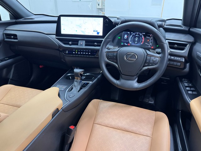 レクサス UX250h VER-L