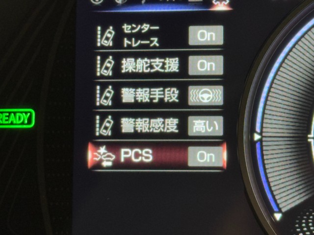 レクサス UX300e バージョンL
