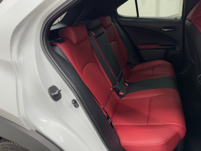 レクサス UX250h F SPORT