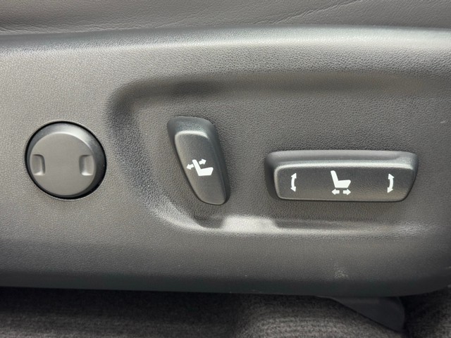 レクサス NX300h Cool&Bright