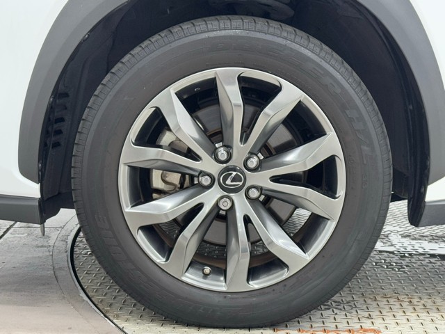 レクサス NX300 Fスポーツ