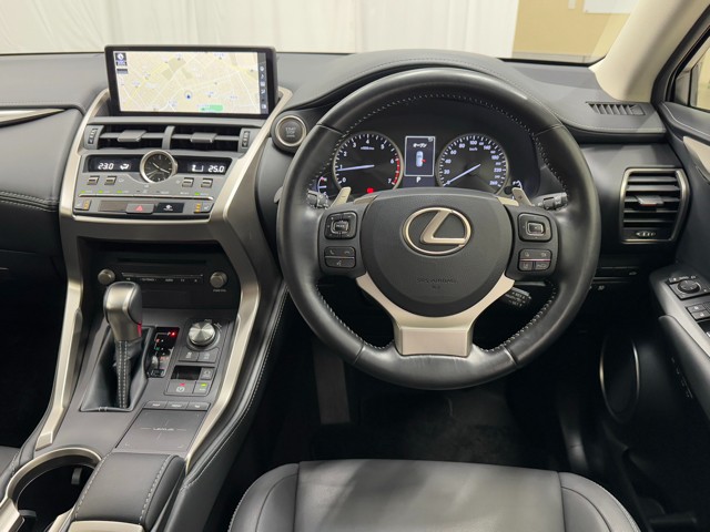 レクサス NX300 Iパッケージ