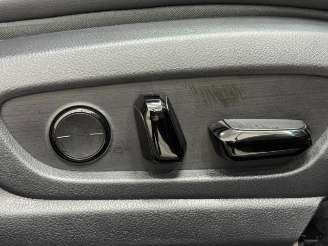 レクサス UX250h Fスポーツ