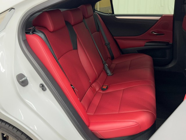 レクサス ES300h F SPORT