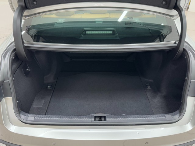 レクサス IS300h VER-L