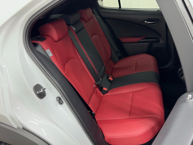 レクサス UX250h Fスポーツ