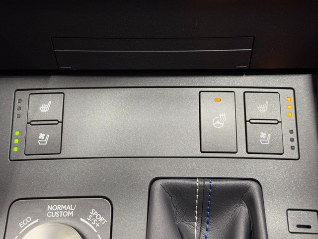 レクサス RC F カーボンエクステリアPKG