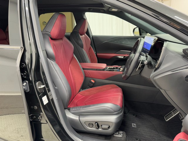 レクサス RX500h Fスポーツパフォーマン