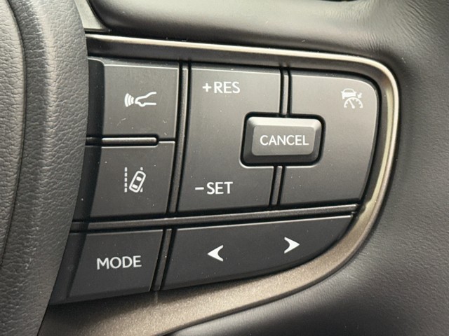 レクサス UX300e バージョンC