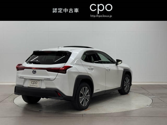 レクサス UX300e バージョンC