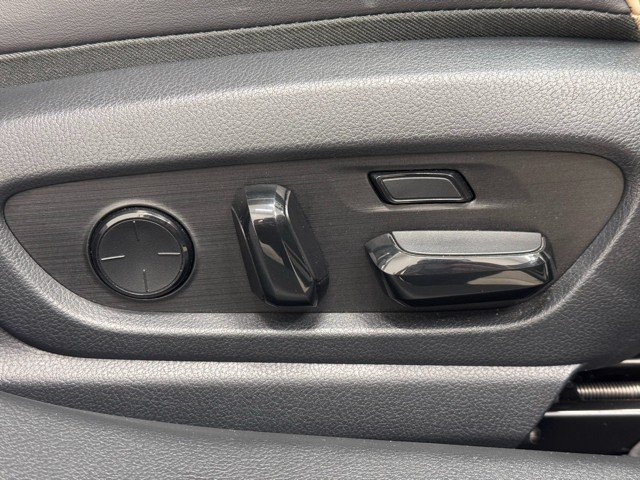 レクサス ES300h バージョンL