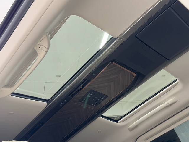 レクサス LM500h VERSIONL