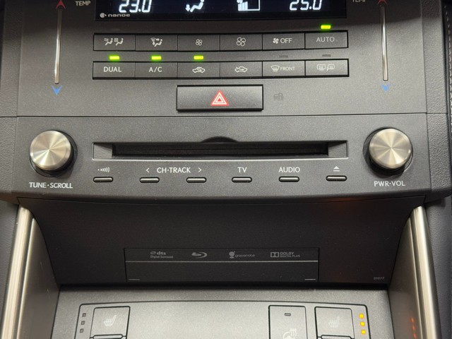 レクサス IS300h VER-L