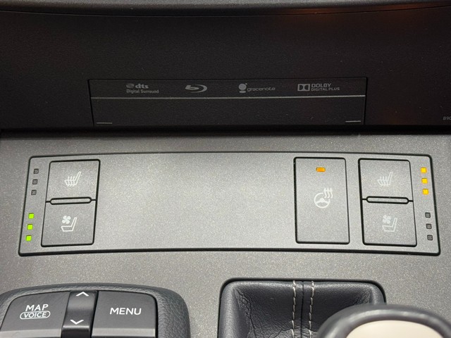 レクサス IS300h VER-L