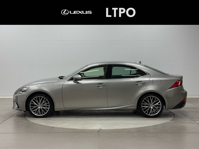 レクサス IS300h VER-L