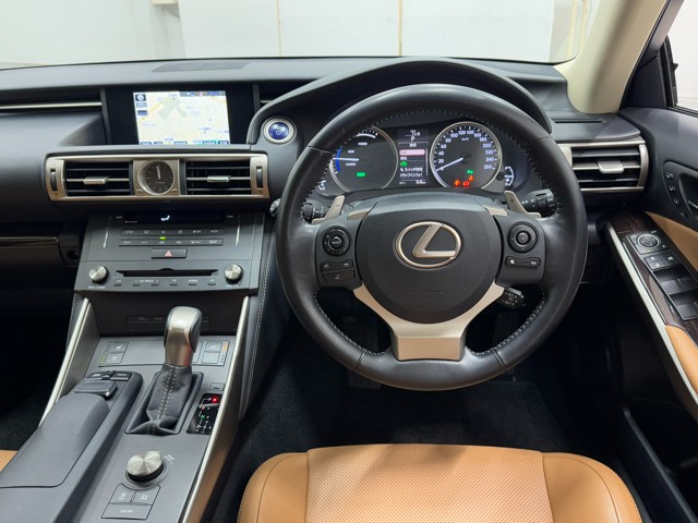 レクサス IS300h VER-L