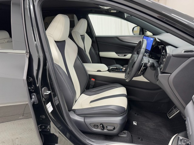 レクサス NX350h Fスポーツ