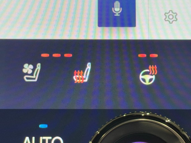 レクサス NX450h+ Fスポーツ