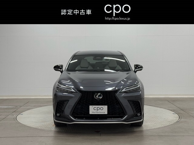 レクサス NX450h+ Fスポーツ