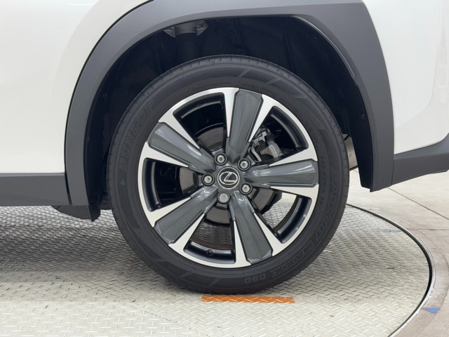 レクサス UX300h VER-L