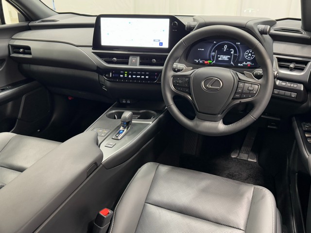 レクサス UX300h VER-L