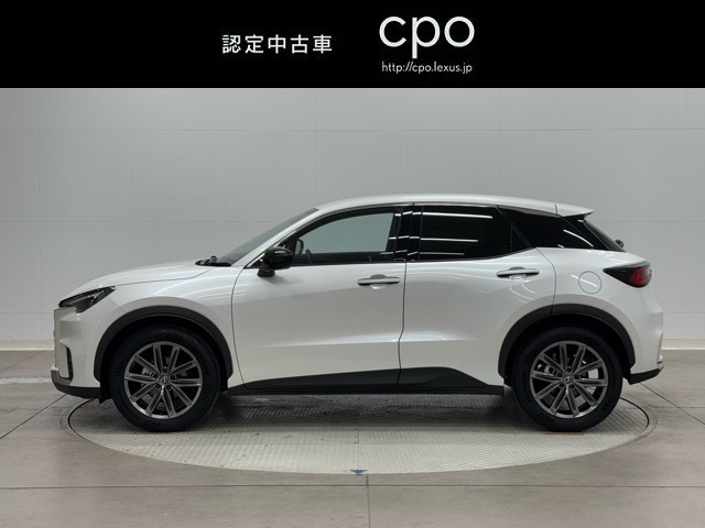 レクサス LBX HEV リラックス