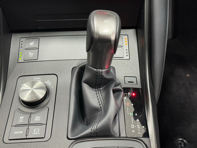 レクサス IS300h VER-L