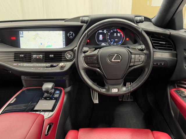 レクサス LS500 F SPORT