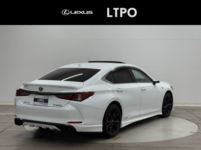 レクサス ES300h F SPORT