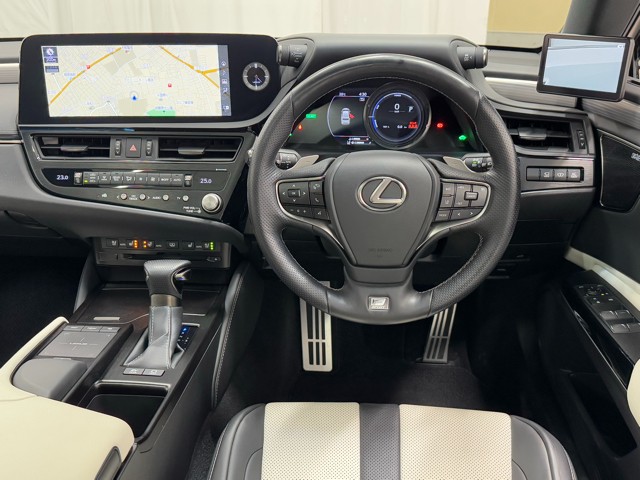 レクサス ES300h F SPORT