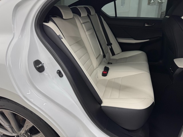 レクサス IS300 F SPORT