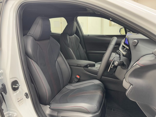 レクサス UX250h Fスポーツ