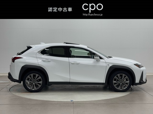 レクサス UX250h Fスポーツ