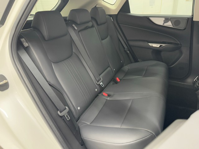 レクサス NX250