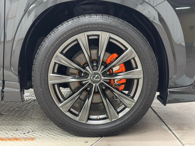 レクサス NX450h+ FSPORT