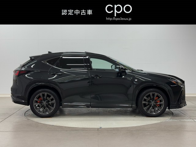 レクサス NX450h+ FSPORT