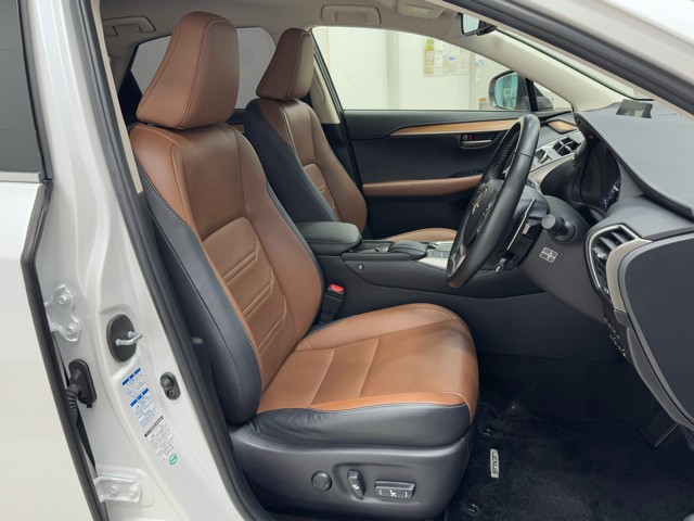 レクサス NX300h VER-L