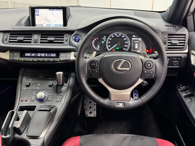 レクサス CT200h F SPORT X-ライン