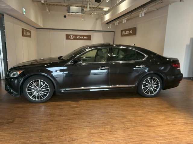 レクサス LS600h F SPORT