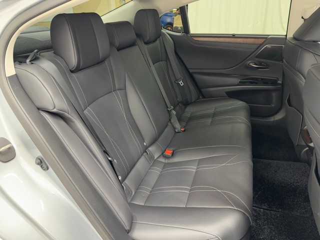 レクサス ES300h VER-L