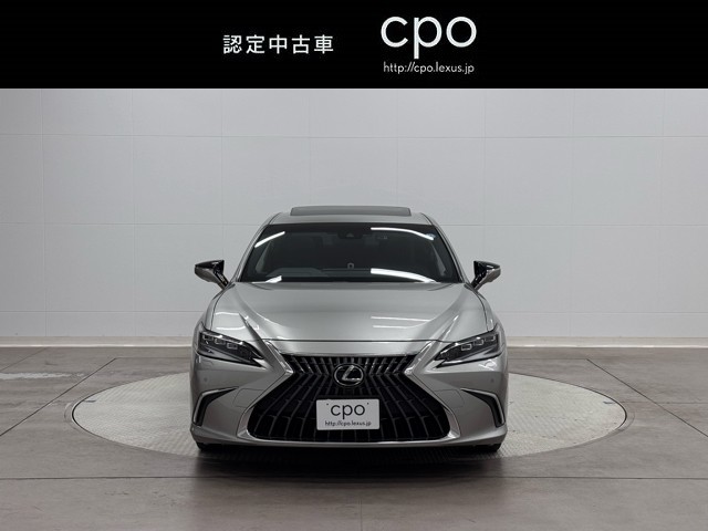 レクサス ES300h バージョンL