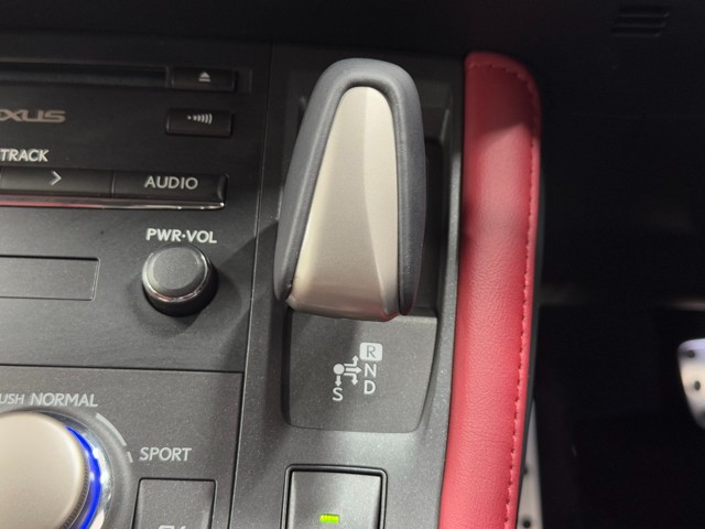 レクサス CT200h F SPORT