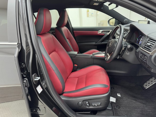 レクサス CT200h F SPORT