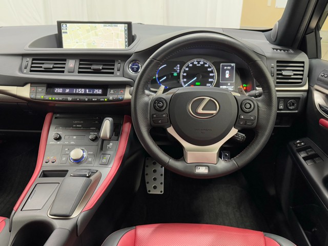 レクサス CT200h F SPORT