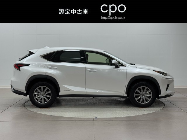 レクサス NX300h Iパッケージ